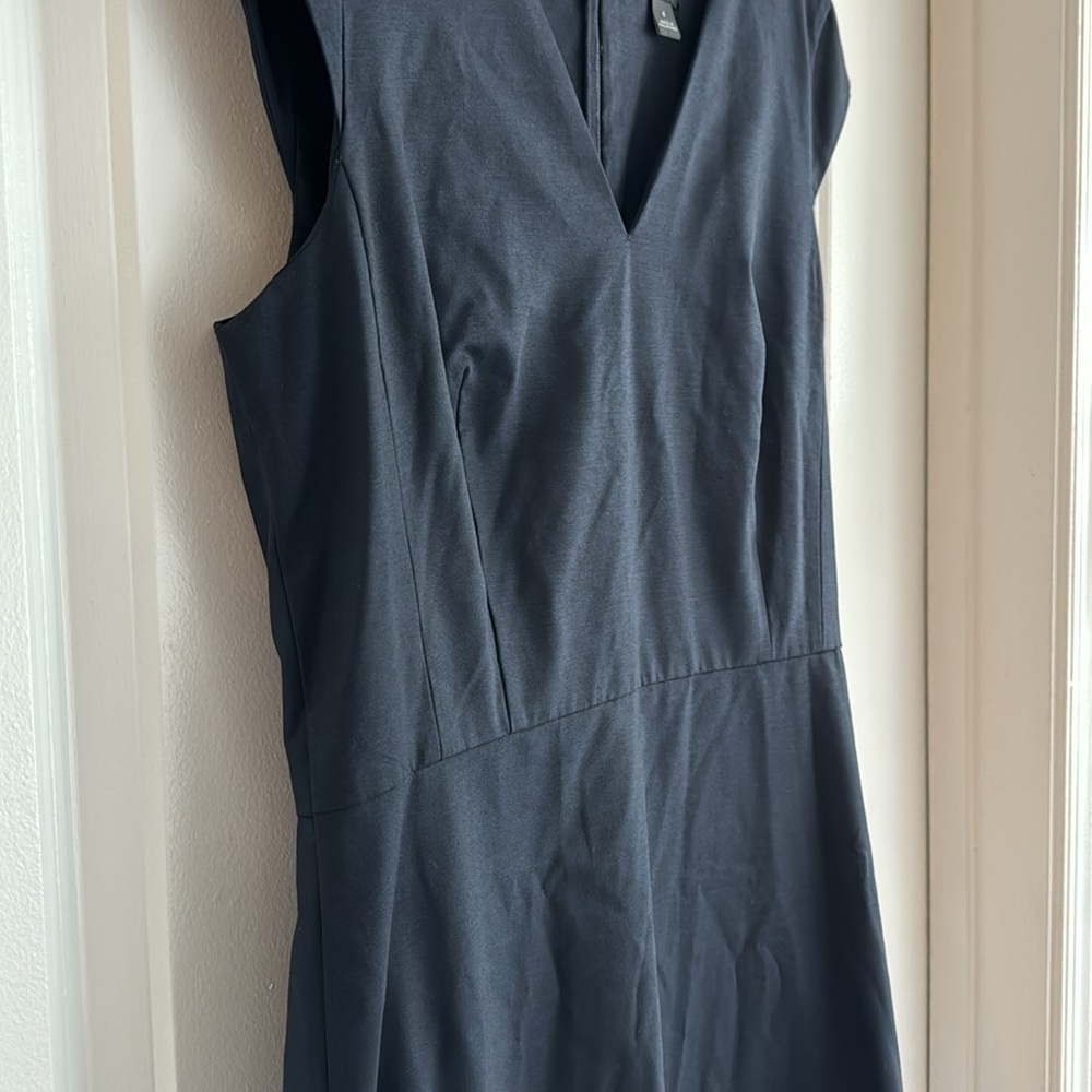 Black/Navy Structured Cap-Sleeve Work Dress